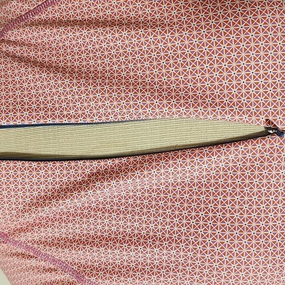 Peter Millar Womens Golf Shirt. NWT. Size‎ Small. Henley Style Long Sleeves. - Picture 3 of 16